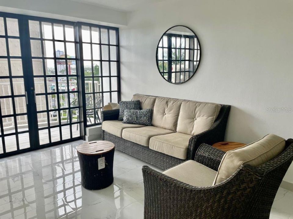 En Venta: $355,000 (1 camas, 1 baños, 620 Pies cuadrados)