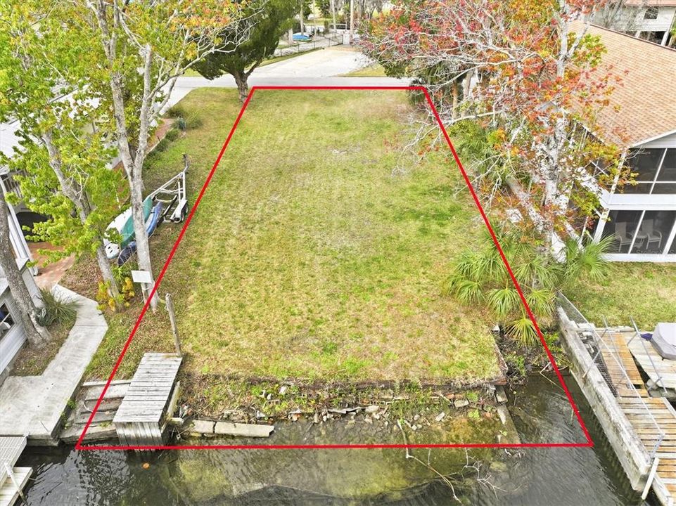 En Venta: $299,000 (0.11 acres)