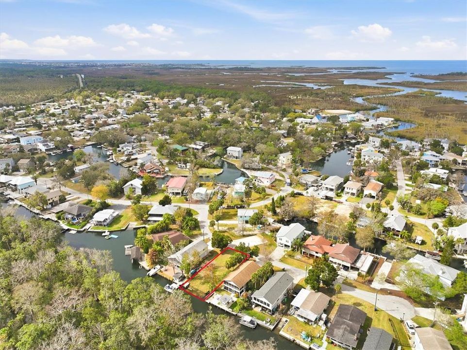 En Venta: $299,000 (0.11 acres)