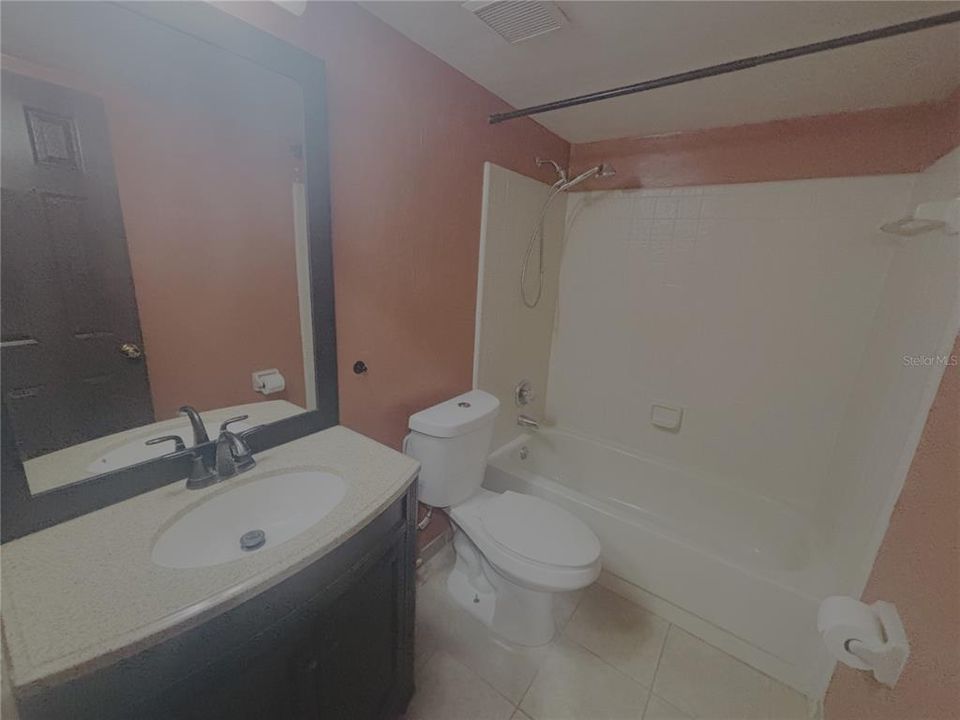 En Renta: $1,575 (2 camas, 2 baños, 1106 Pies cuadrados)