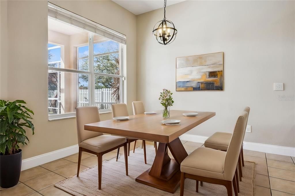En Venta: $620,000 (5 camas, 3 baños, 2804 Pies cuadrados)