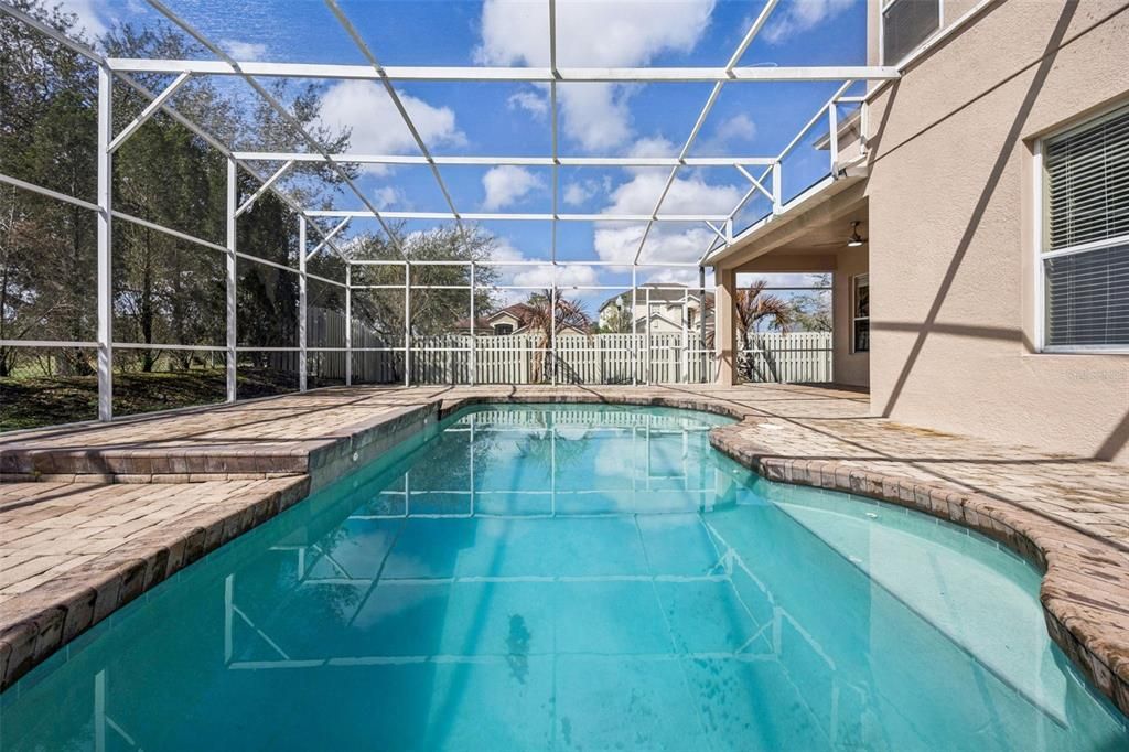 En Venta: $620,000 (5 camas, 3 baños, 2804 Pies cuadrados)
