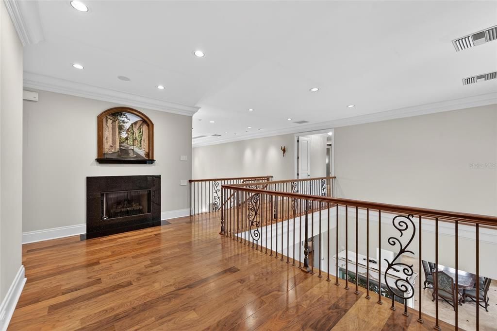 For Sale: $3,900,000 (7 beds, 8 baths, 9222 Square Feet)