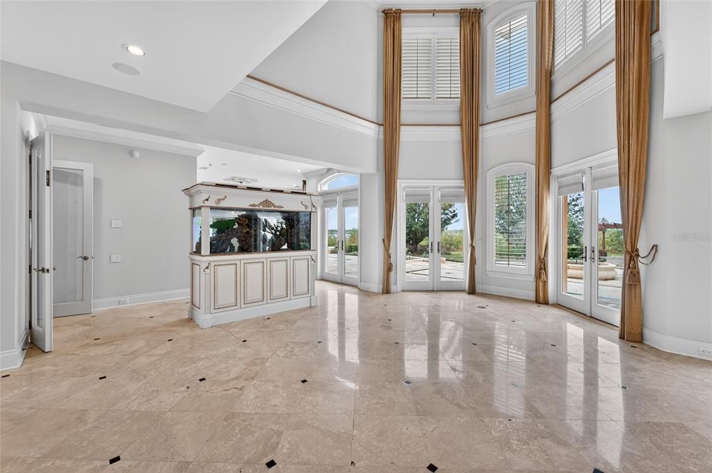 For Sale: $3,900,000 (7 beds, 8 baths, 9222 Square Feet)
