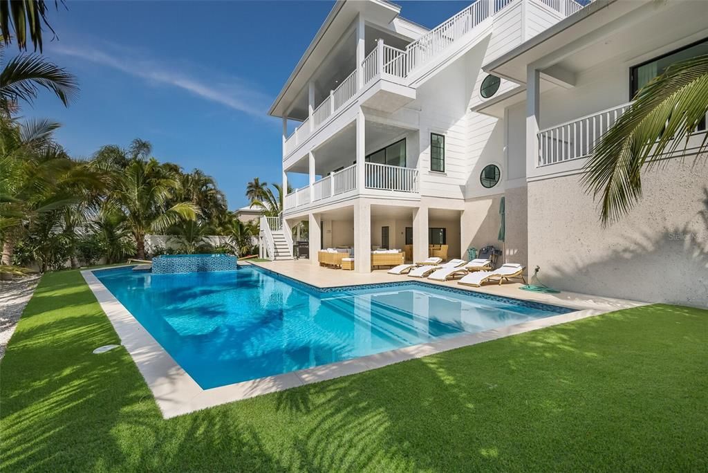 For Sale: $3,400,000 (4 beds, 4 baths, 3274 Square Feet)
