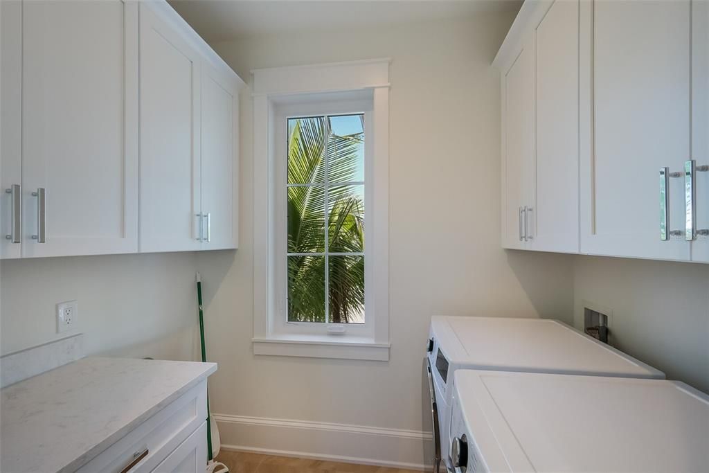 For Sale: $3,400,000 (4 beds, 4 baths, 3274 Square Feet)