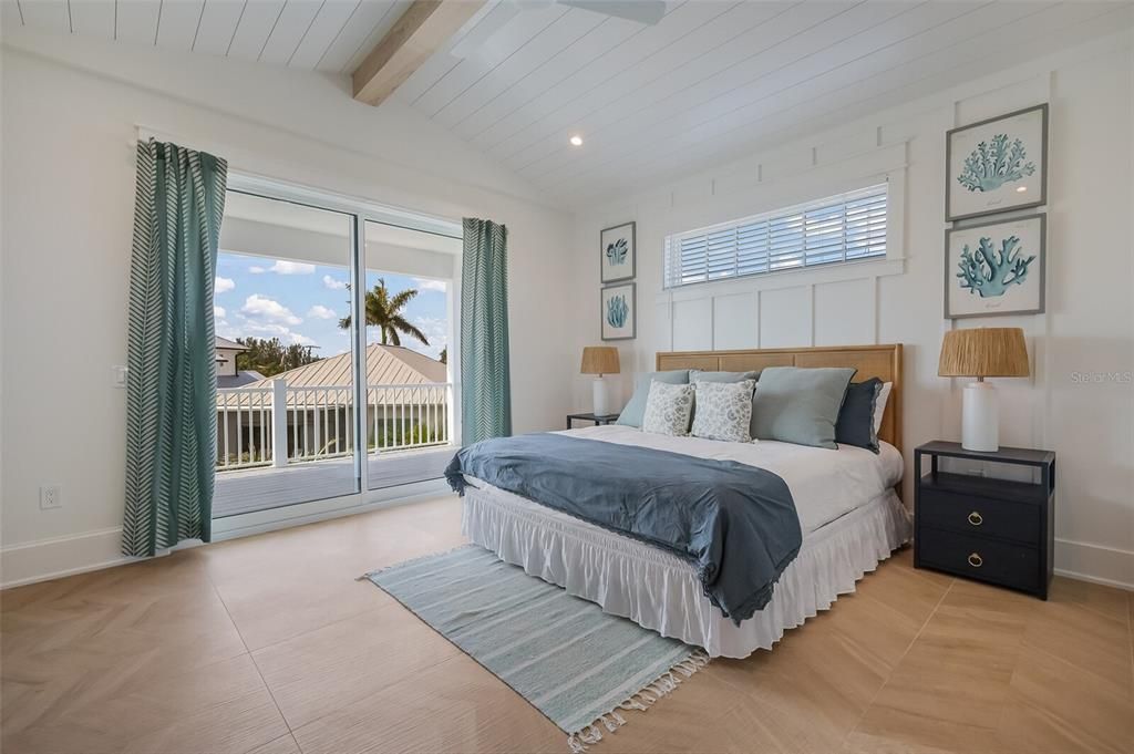 For Sale: $3,400,000 (4 beds, 4 baths, 3274 Square Feet)