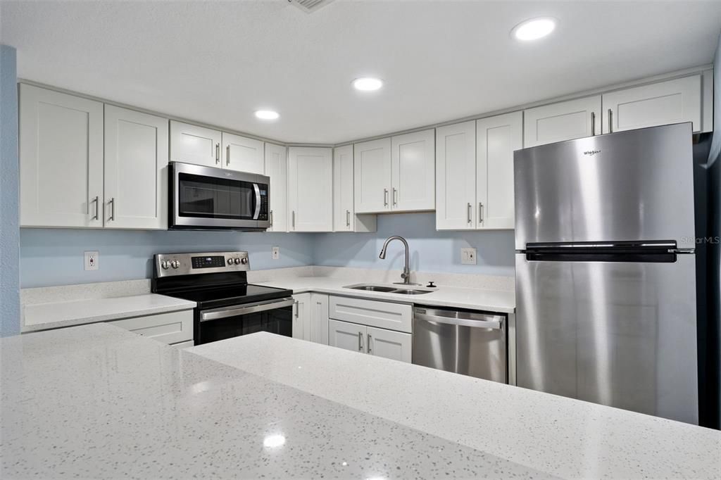 Active With Contract: $180,000 (3 beds, 2 baths, 1187 Square Feet)
