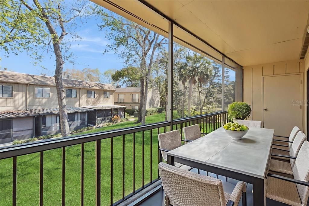Active With Contract: $180,000 (3 beds, 2 baths, 1187 Square Feet)