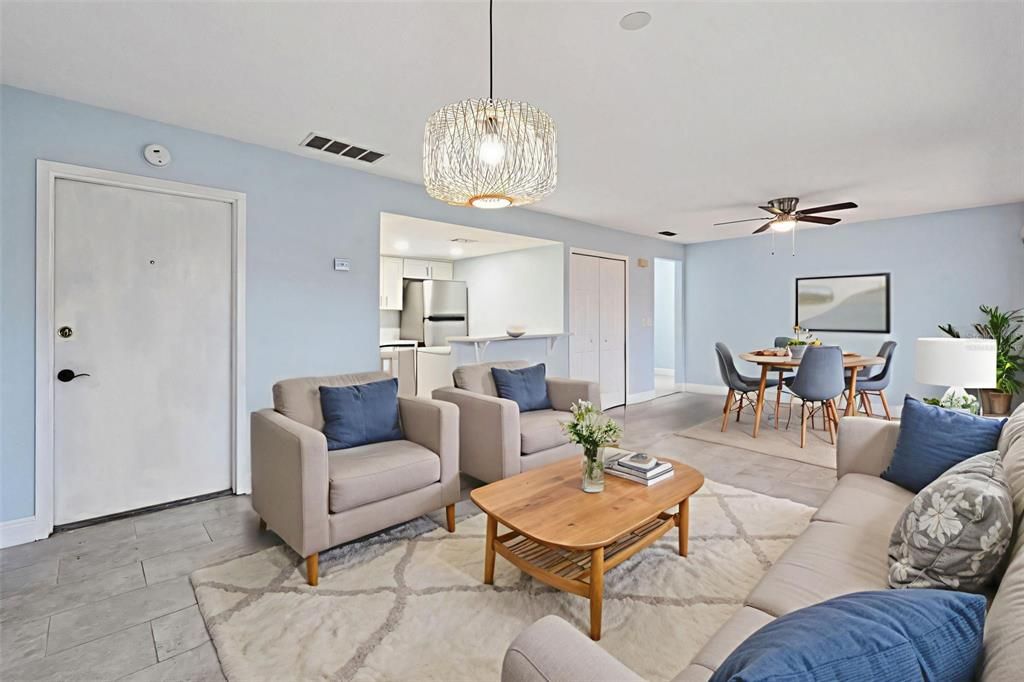 Active With Contract: $180,000 (3 beds, 2 baths, 1187 Square Feet)