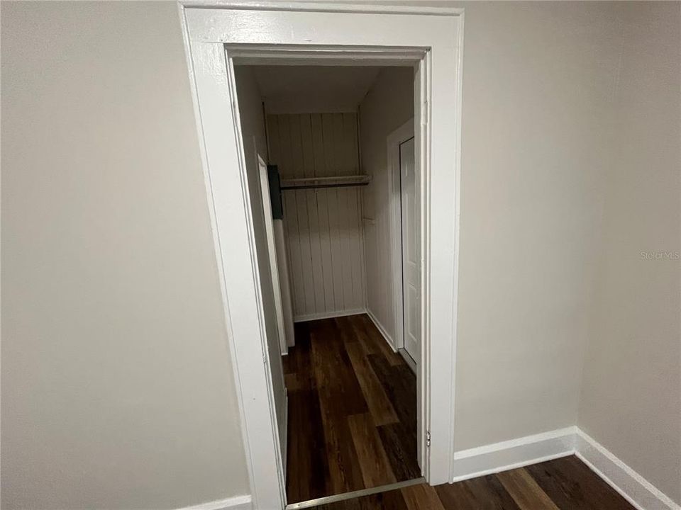 На продажу: $499,000 (4 спален, 0 ванн, 1760 Квадратных фут)