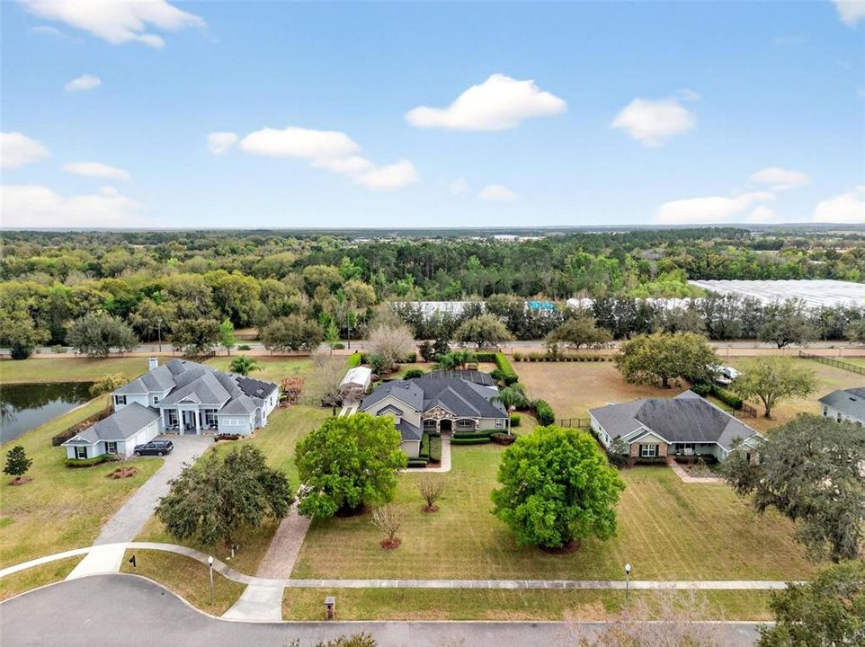 For Sale: $1,050,000 (5 beds, 4 baths, 4279 Square Feet)