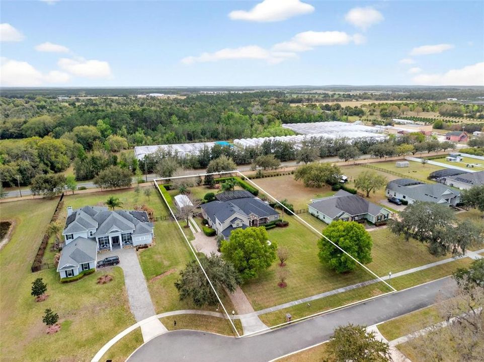 For Sale: $1,050,000 (5 beds, 4 baths, 4279 Square Feet)