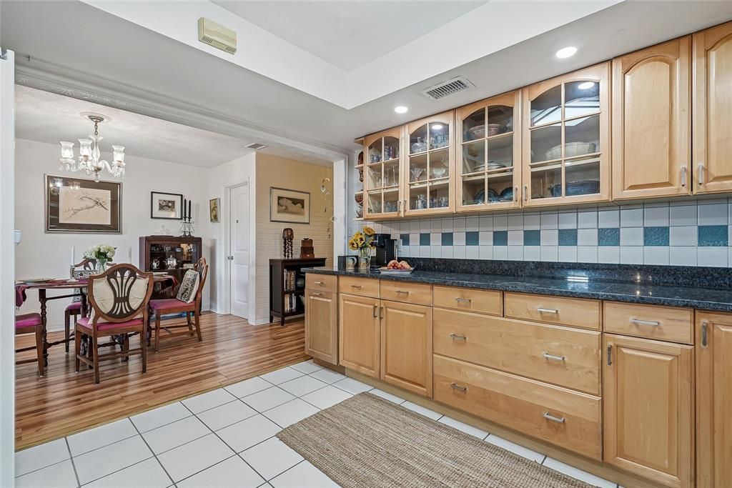 For Sale: $559,000 (3 beds, 2 baths, 2033 Square Feet)
