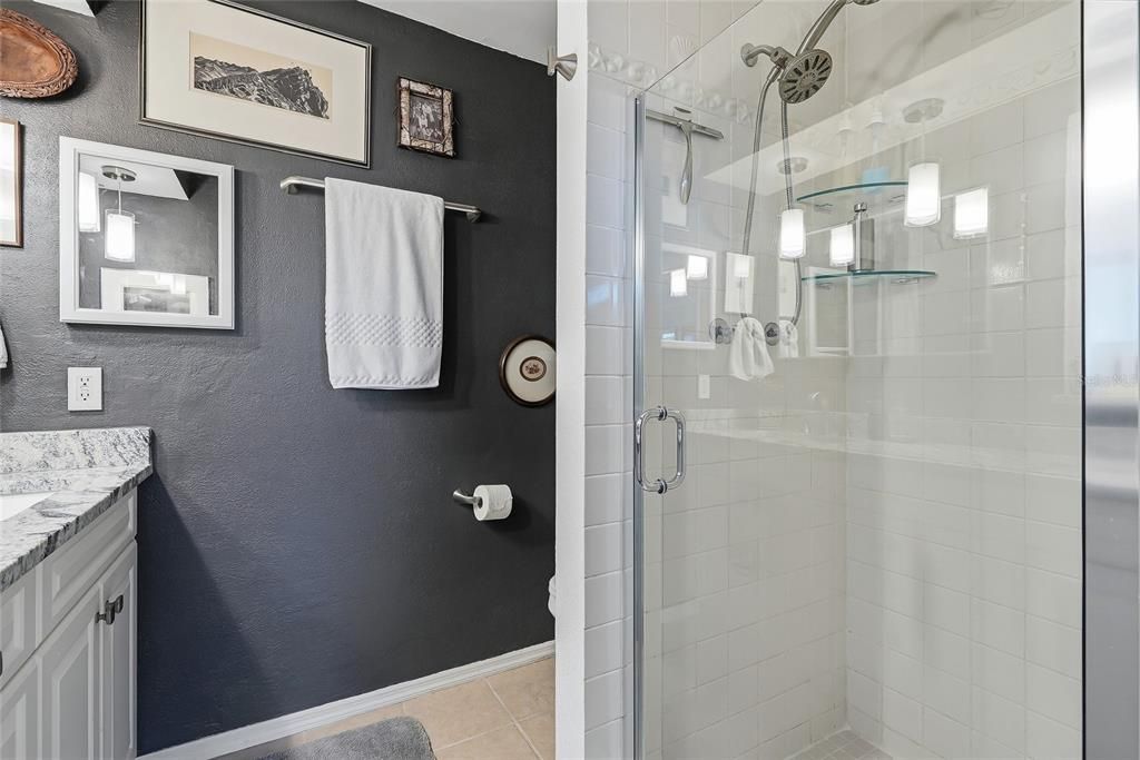 For Sale: $559,000 (3 beds, 2 baths, 2033 Square Feet)