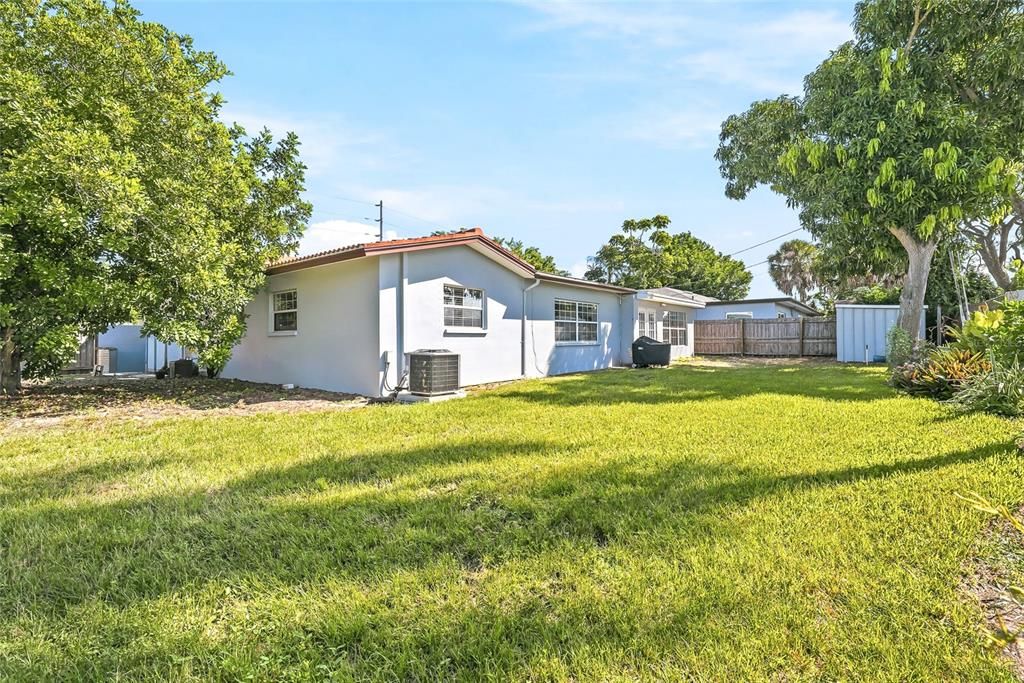 For Sale: $559,000 (3 beds, 2 baths, 2033 Square Feet)