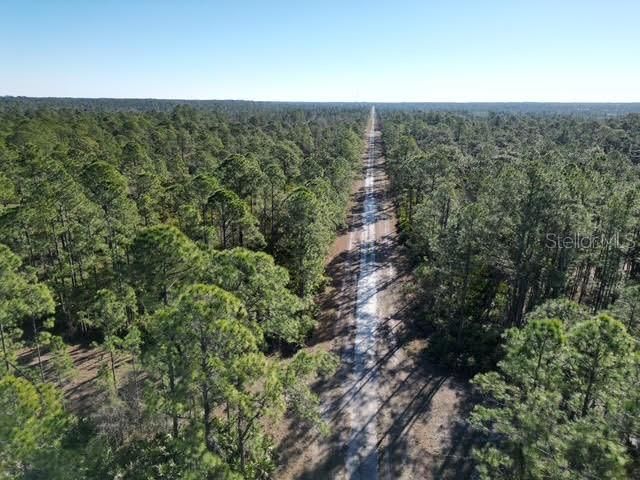 En Venta: $14,900 (0.50 acres)