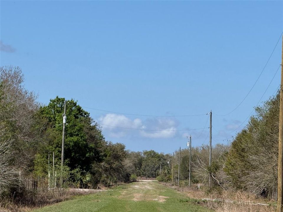 待售: $49,500 (2.50 acres)