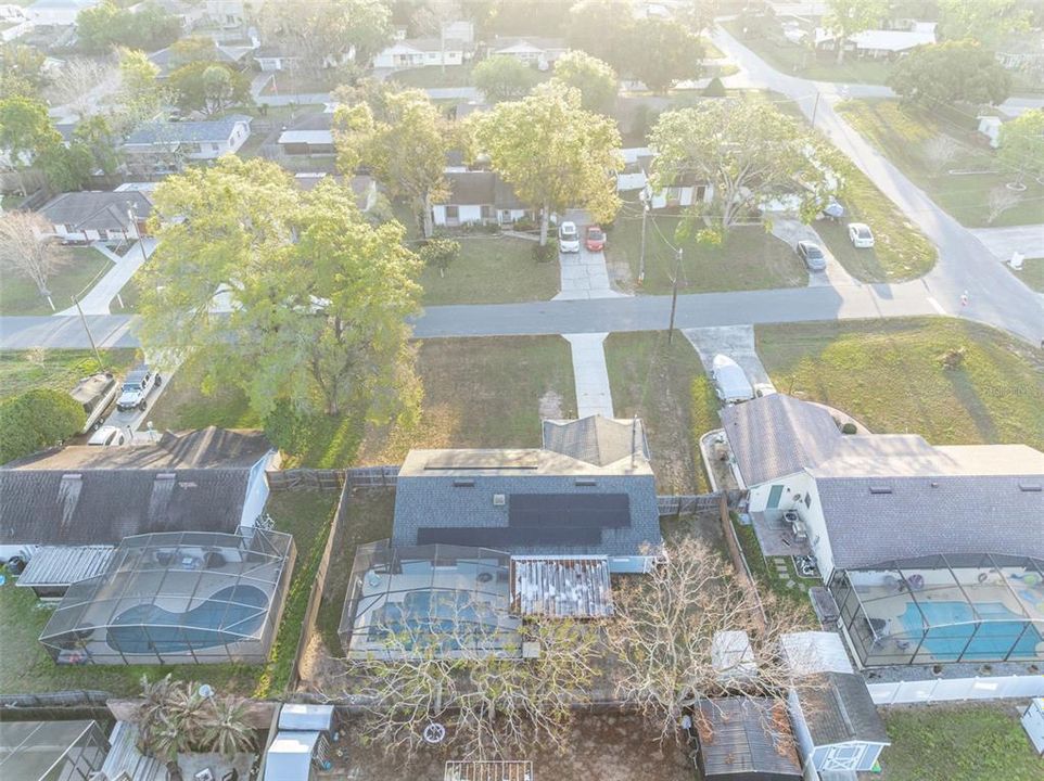 Activo con contrato: $249,900 (2 camas, 2 baños, 1079 Pies cuadrados)