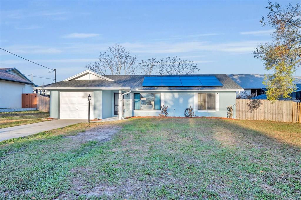 Activo con contrato: $249,900 (2 camas, 2 baños, 1079 Pies cuadrados)