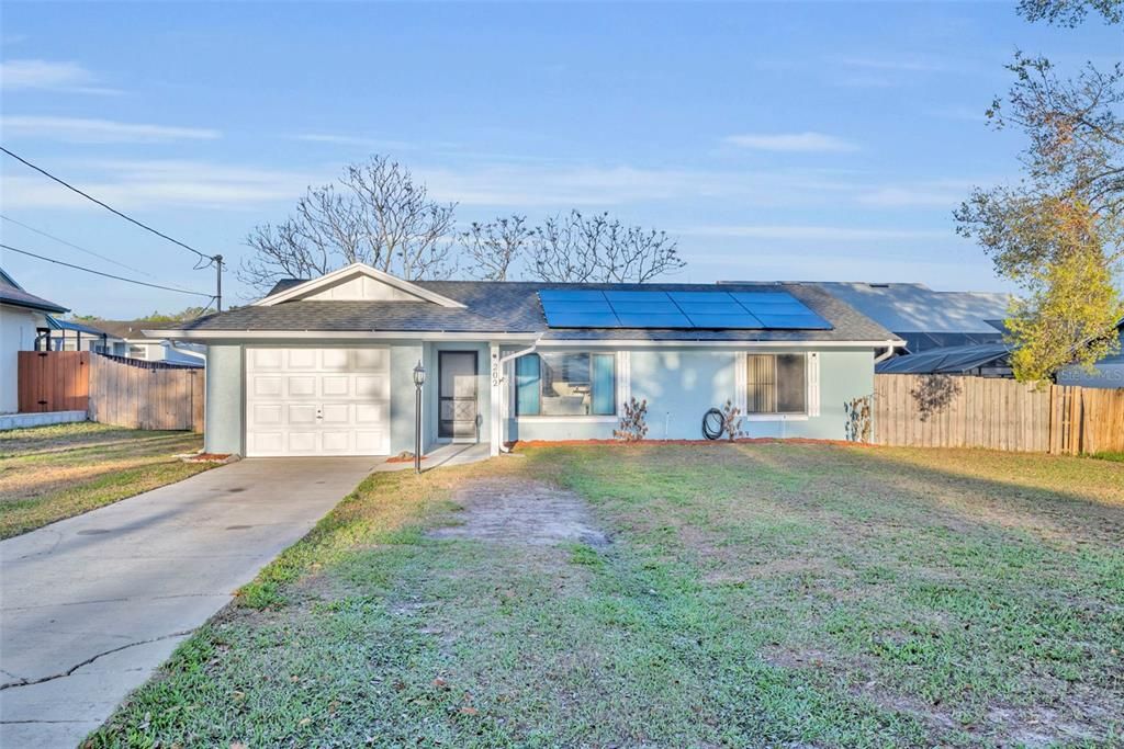 Activo con contrato: $249,900 (2 camas, 2 baños, 1079 Pies cuadrados)