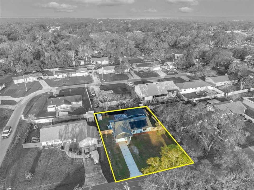 Activo con contrato: $249,900 (2 camas, 2 baños, 1079 Pies cuadrados)