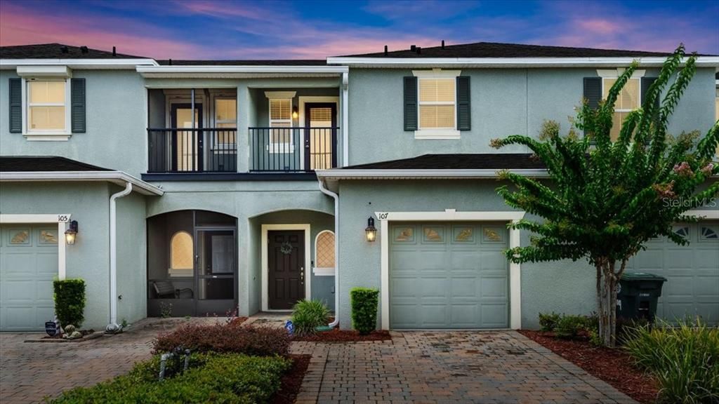 На продажу: $235,000 (2 спален, 2 ванн, 1288 Квадратных фут)