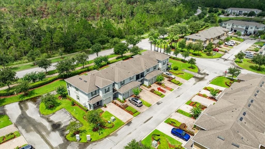 На продажу: $235,000 (2 спален, 2 ванн, 1288 Квадратных фут)
