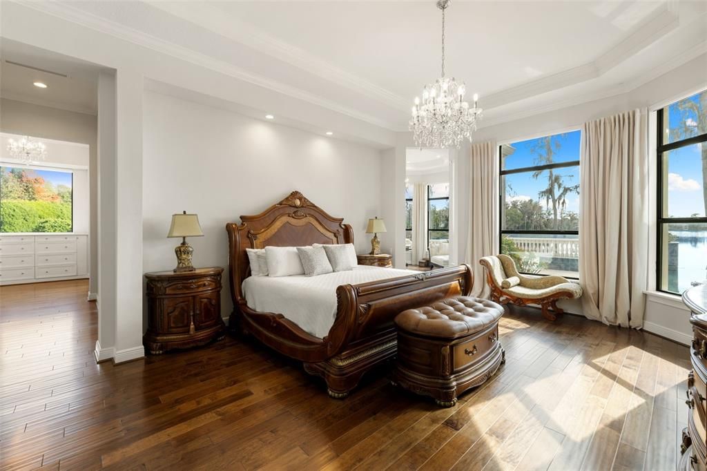 На продажу: $5,999,999 (6 спален, 7 ванн, 10545 Квадратных фут)