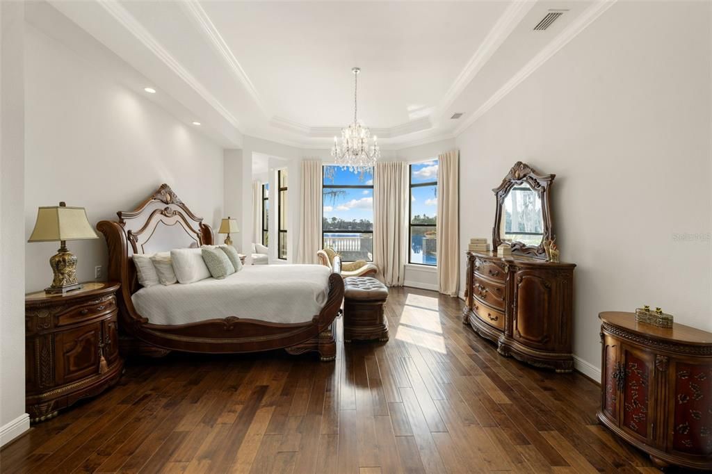 На продажу: $5,999,999 (6 спален, 7 ванн, 10545 Квадратных фут)