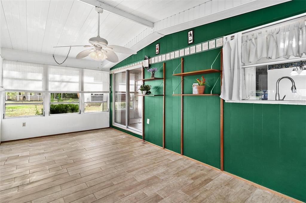 En Venta: $139,900 (3 camas, 2 baños, 1168 Pies cuadrados)