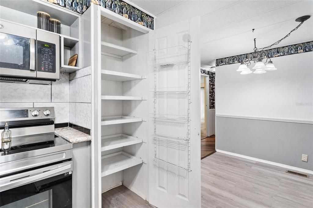 En Venta: $139,900 (3 camas, 2 baños, 1168 Pies cuadrados)
