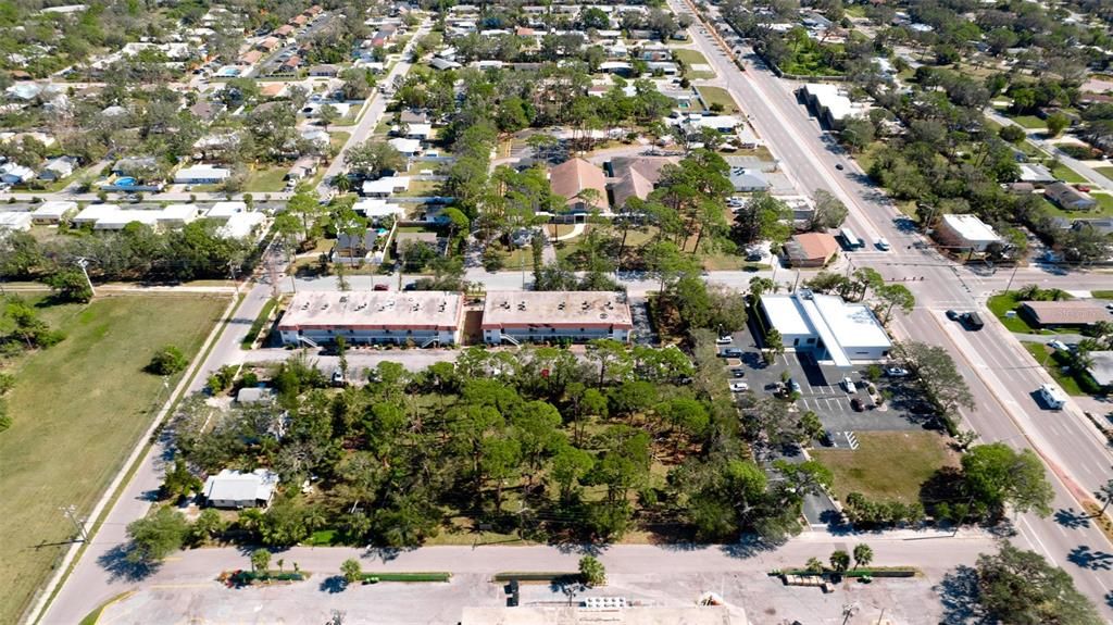 For Sale: $4,295,000 (1.25 acres)