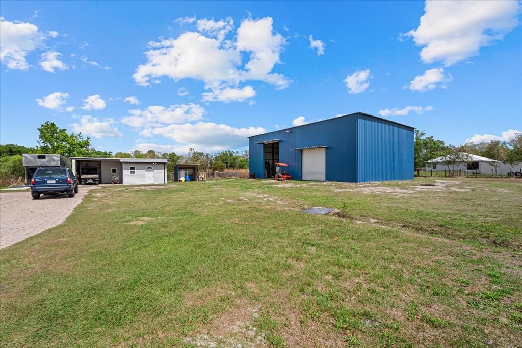 En Venta: $549,900 (3 camas, 3 baños, 2292 Pies cuadrados)