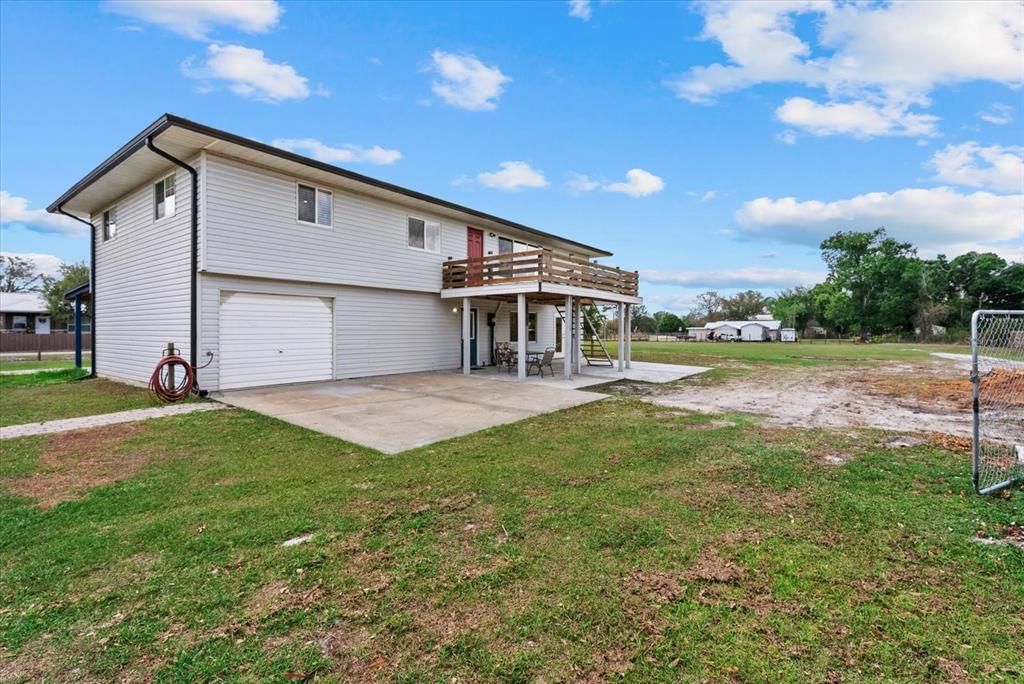 En Venta: $549,900 (3 camas, 3 baños, 2292 Pies cuadrados)