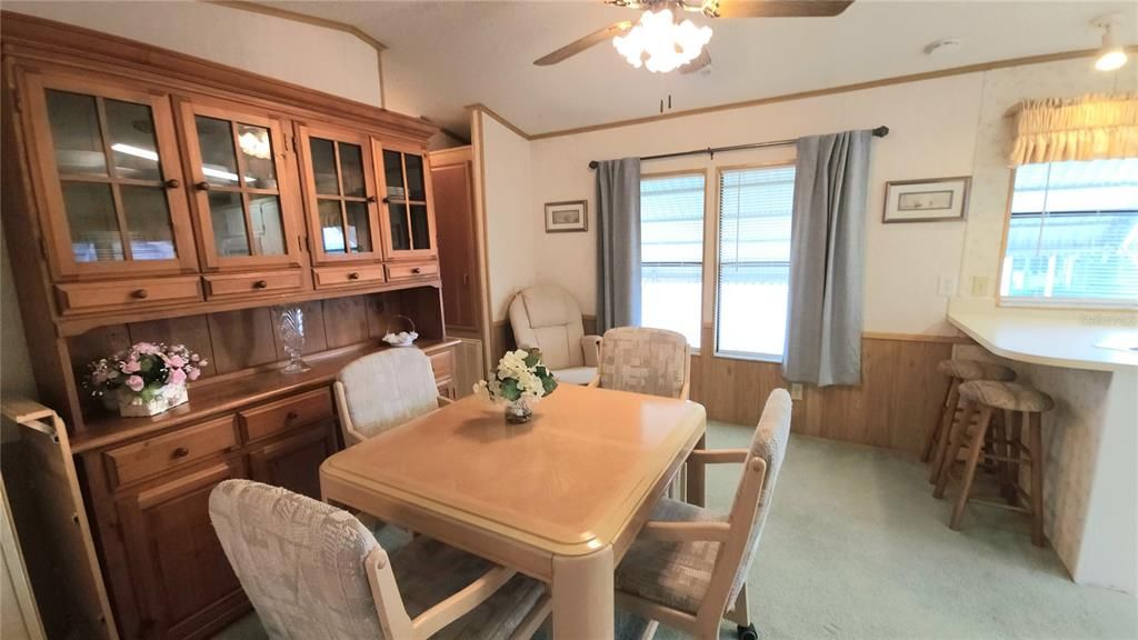 На продажу: $89,900 (1 спален, 1 ванн, 736 Квадратных фут)