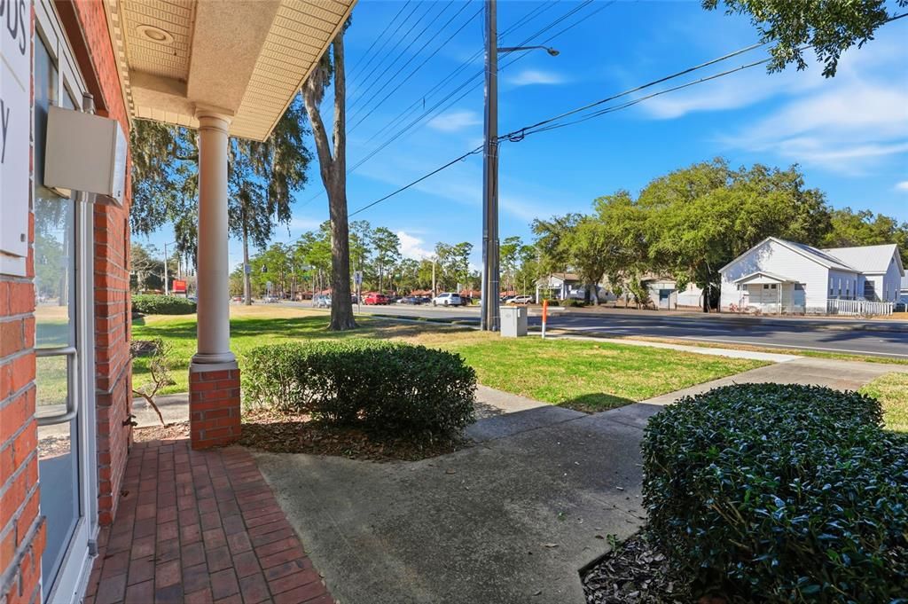 For Sale: $600,000 (0 beds, 0 baths, 1584 Square Feet)