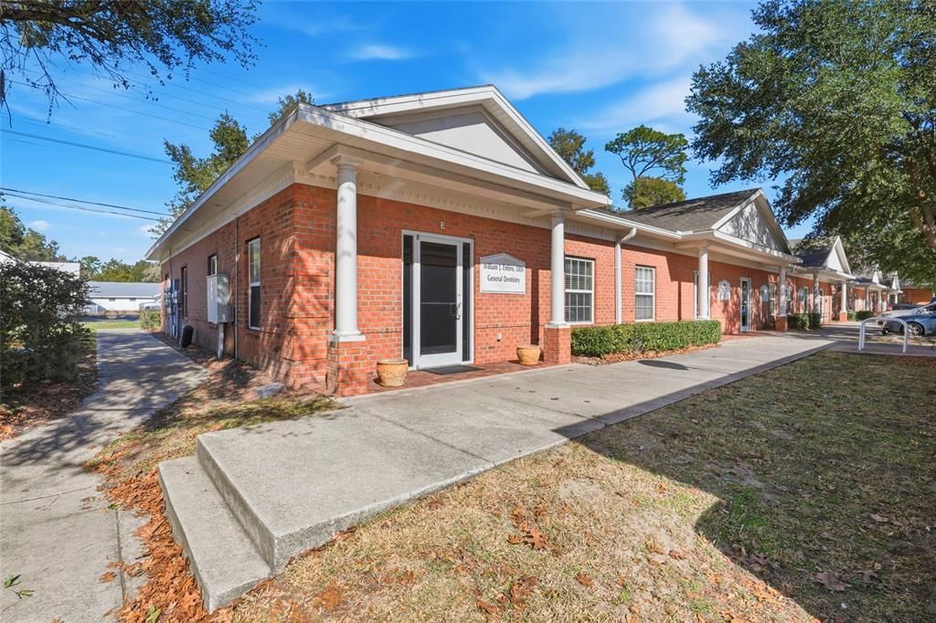 For Sale: $600,000 (0 beds, 0 baths, 1584 Square Feet)