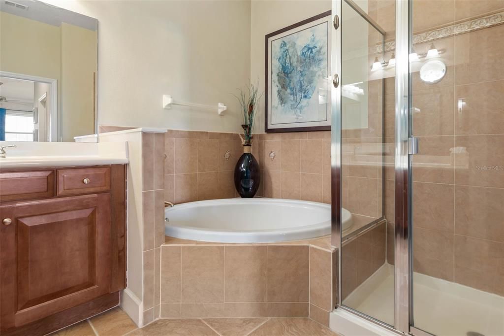 Active With Contract: $499,000 (3 beds, 2 baths, 1682 Square Feet)
