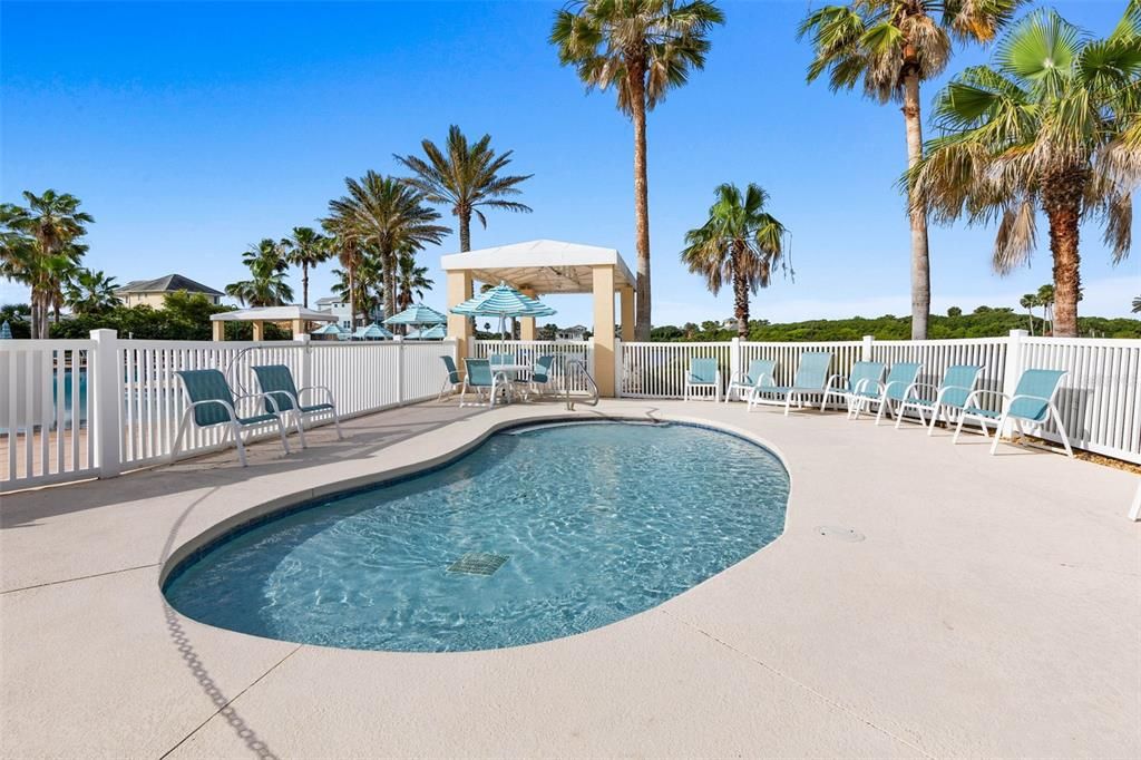Active With Contract: $499,000 (3 beds, 2 baths, 1682 Square Feet)