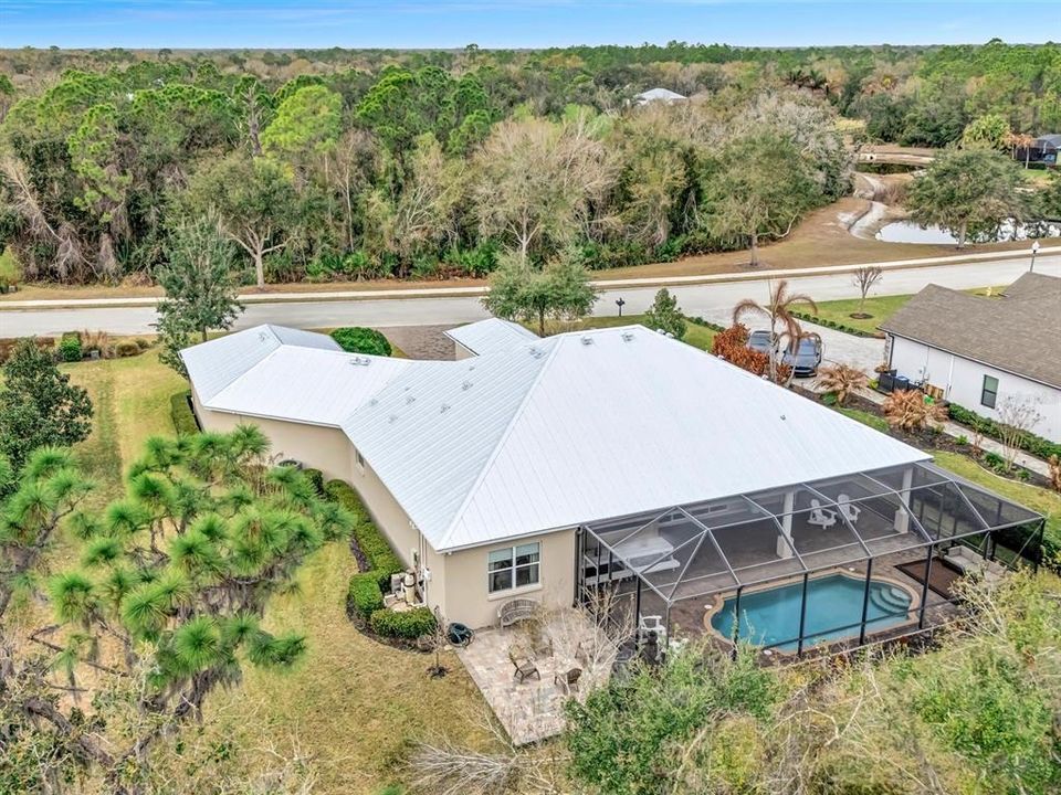 For Sale: $800,000 (3 beds, 3 baths, 2581 Square Feet)