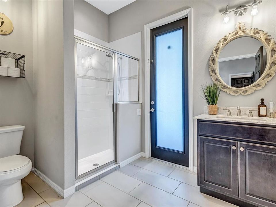 For Sale: $800,000 (3 beds, 3 baths, 2581 Square Feet)
