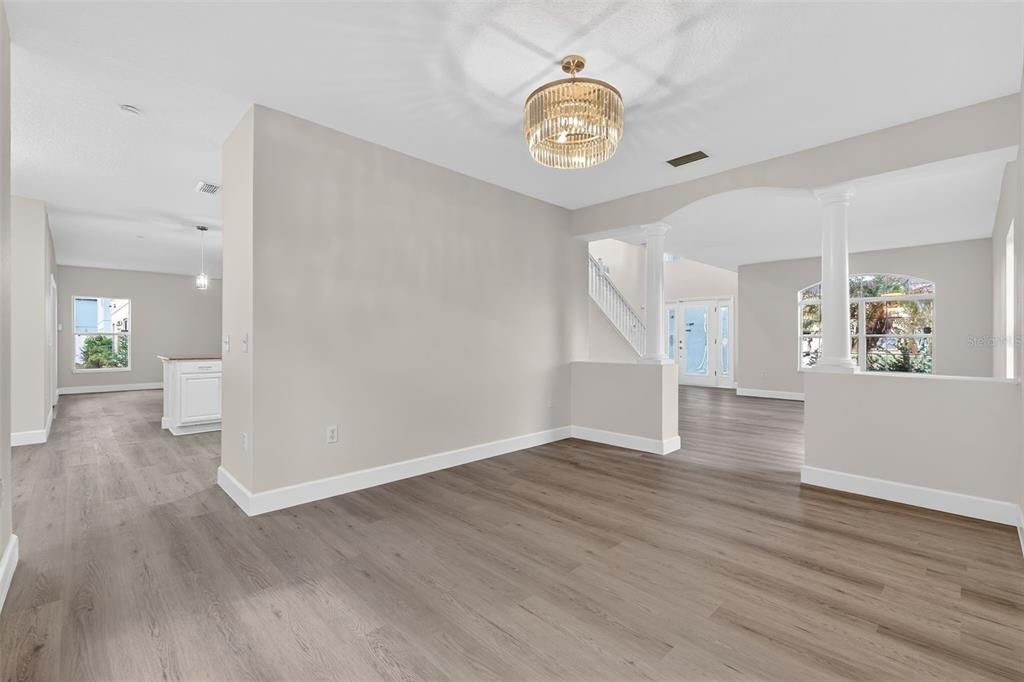 En Venta: $520,000 (4 camas, 2 baños, 2790 Pies cuadrados)