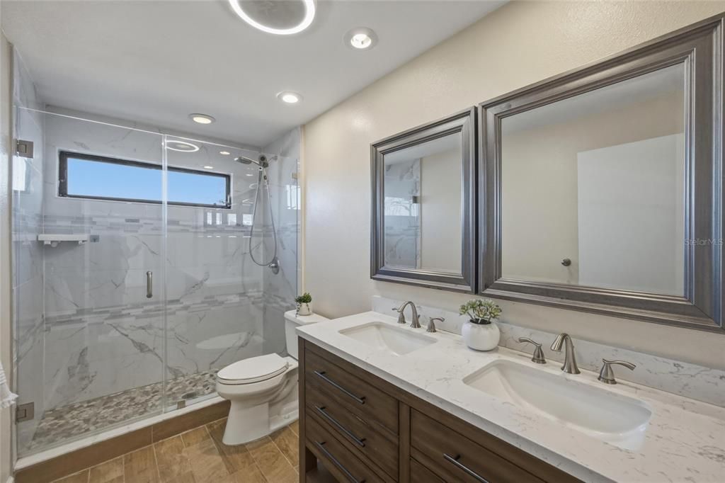 For Sale: $1,599,000 (4 beds, 2 baths, 2913 Square Feet)