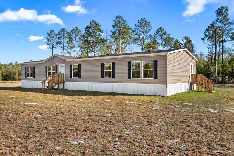 Recently Sold: $269,900 (4 beds, 3 baths, 2254 Square Feet)