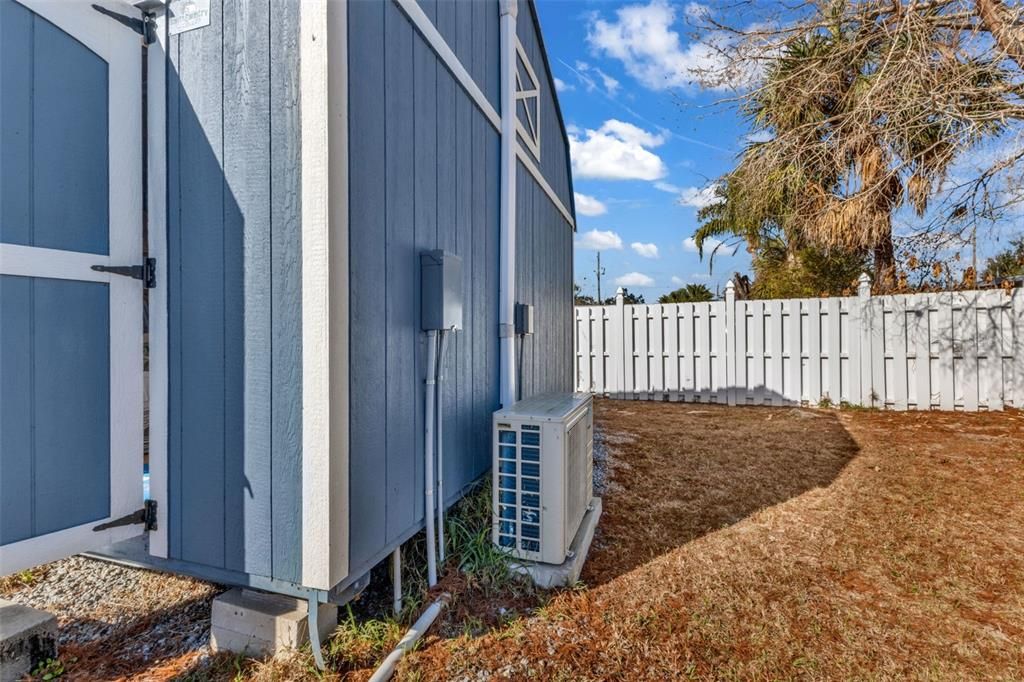 For Sale: $240,000 (1 beds, 1 baths, 777 Square Feet)