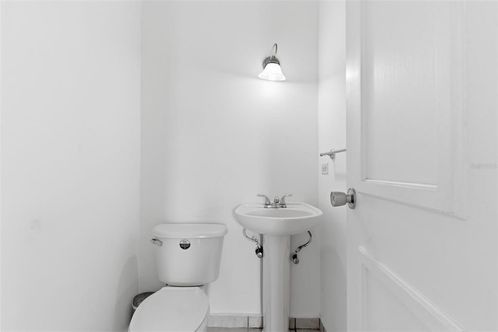 For Sale: $645,000 (4 beds, 2 baths, 2396 Square Feet)