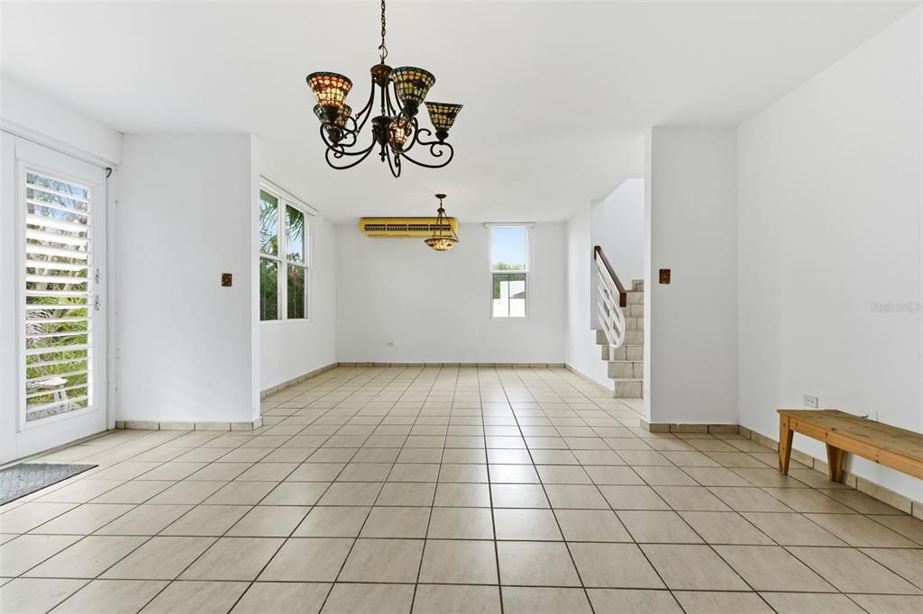 For Sale: $645,000 (4 beds, 2 baths, 2396 Square Feet)