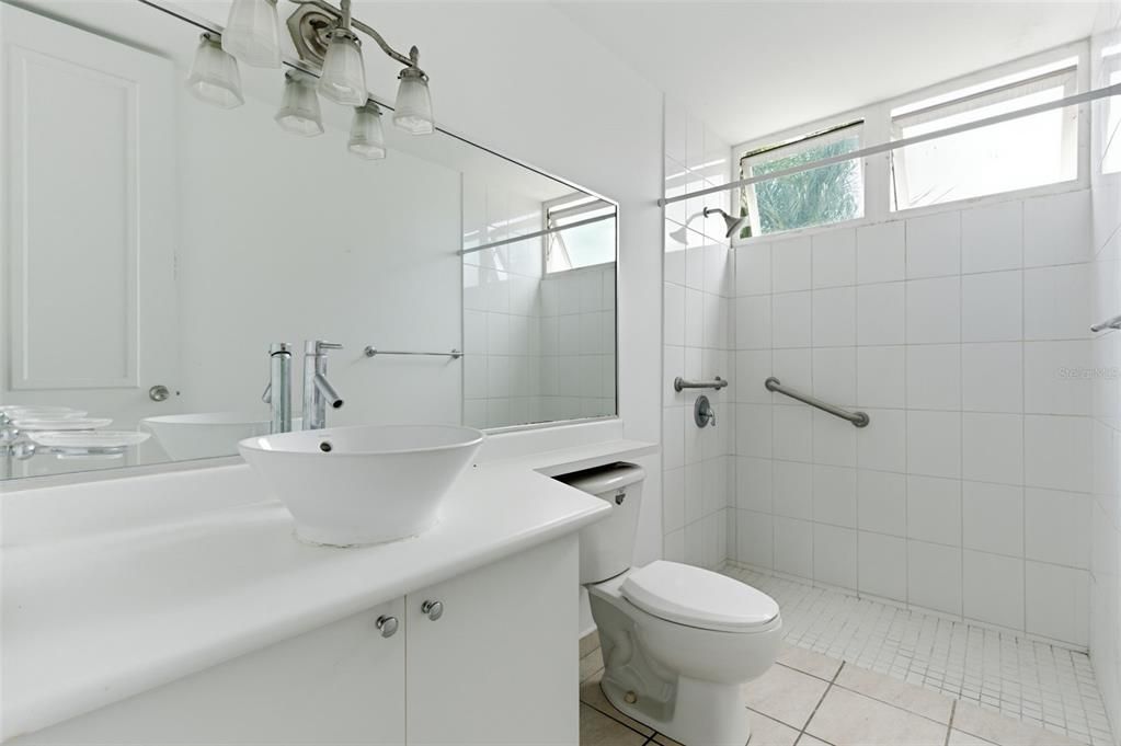 For Sale: $645,000 (4 beds, 2 baths, 2396 Square Feet)