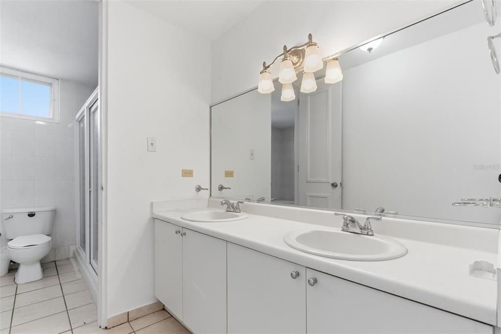 For Sale: $645,000 (4 beds, 2 baths, 2396 Square Feet)